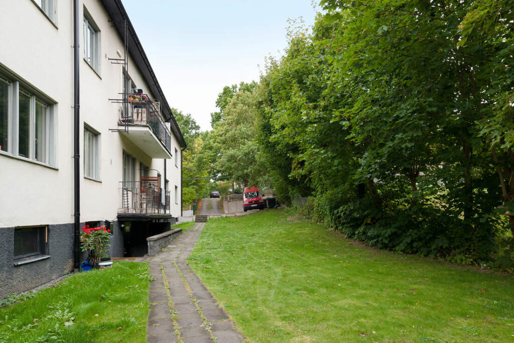 Fasadrenovering till Bostadsrättsförening. Nacka Gustavsvik Saltsjö Boo